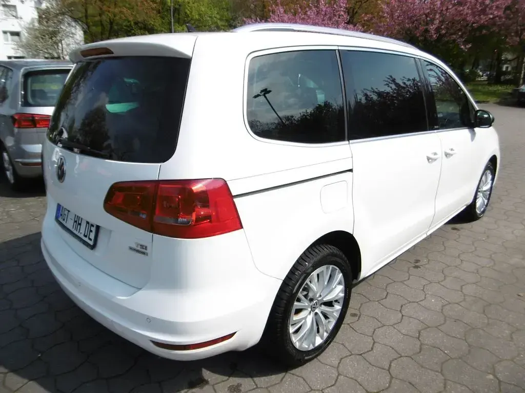 Gebraucht VW Sharan Style 150 PS (110 kW) 2012 Weiß Van / Kleinbus