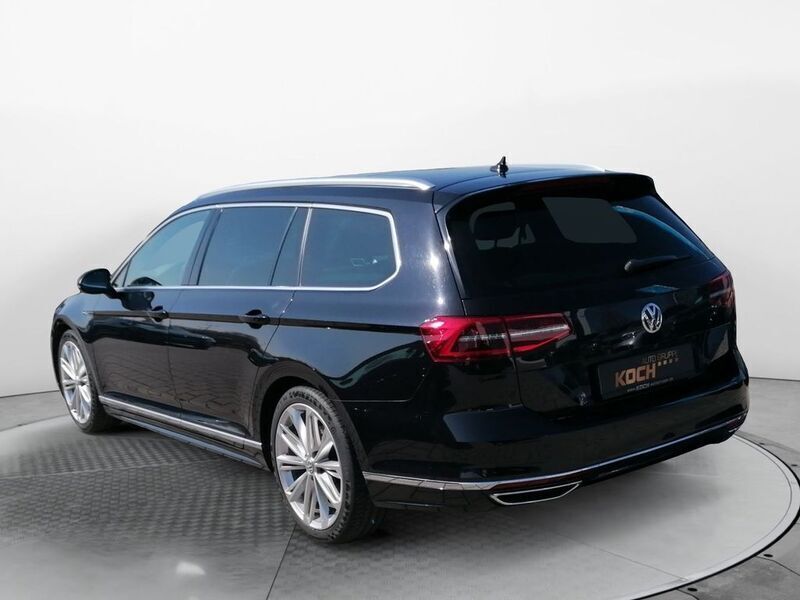 Gebraucht VW Passat Highline 240 PS (176 kW) 2017 Schwarz Kombi