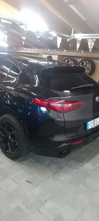 Gebraucht Alfa Romeo Stelvio Ti 280 PS (205 kW) 2021 Schwarz SUV