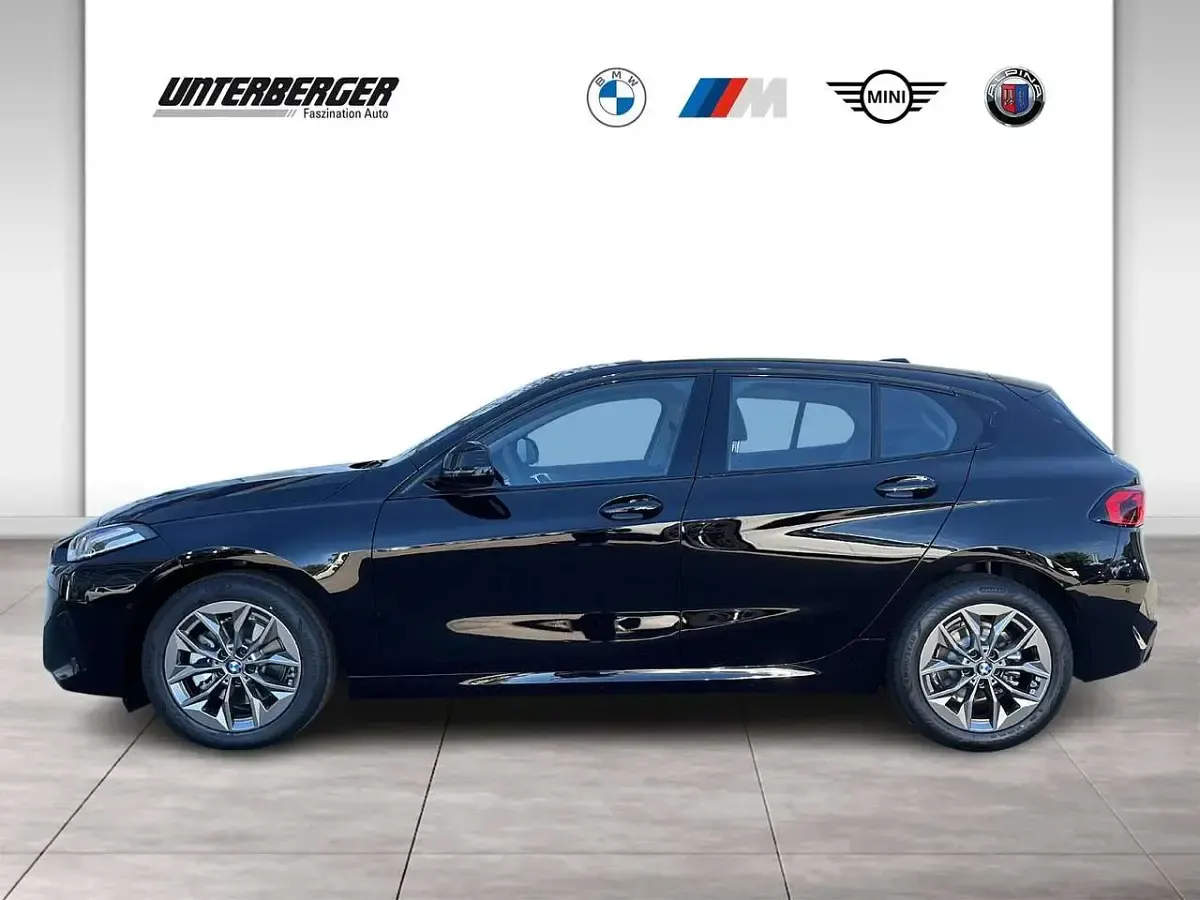 Neu BMW 120 170 PS (125 kW) 2026 Schwarz Kleinwagen