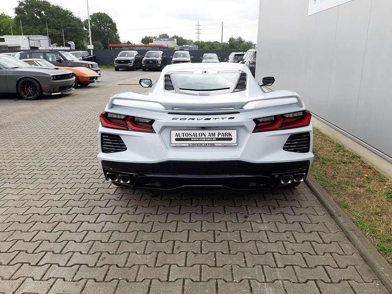 Neu Corvette C8 481 PS (353 kW) 2025 Ceramix matrix gray Coupé