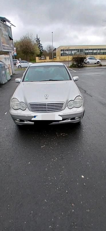 Gebraucht Mercedes C240 Elegance 170 PS (125 kW) 2001 Silber Limousine