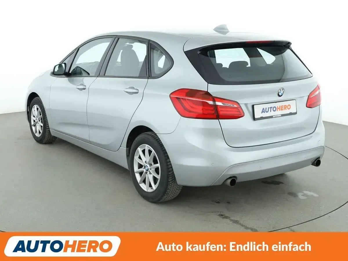 Gebraucht BMW 220 Active Tourer Advantage 192 PS (141 kW) 2016 Grau Van / Kleinbus