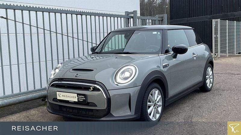 Gebraucht Mini Cooper Coupé Classic 135 kW (184 PS) 2022 Moonwalk grey metallic Coupé