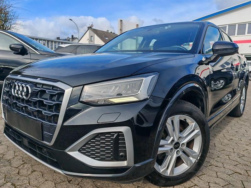 Gebraucht Audi Q2 Advanced 150 PS (110 kW) 2023 Schwarz SUV