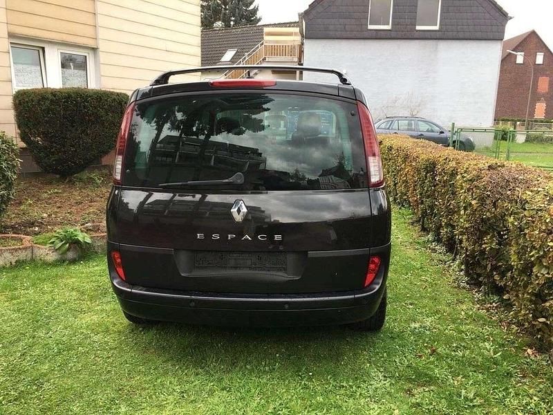 Gebraucht Renault Espace 173 PS (127 kW) 2011 Schwarz Van / Kleinbus