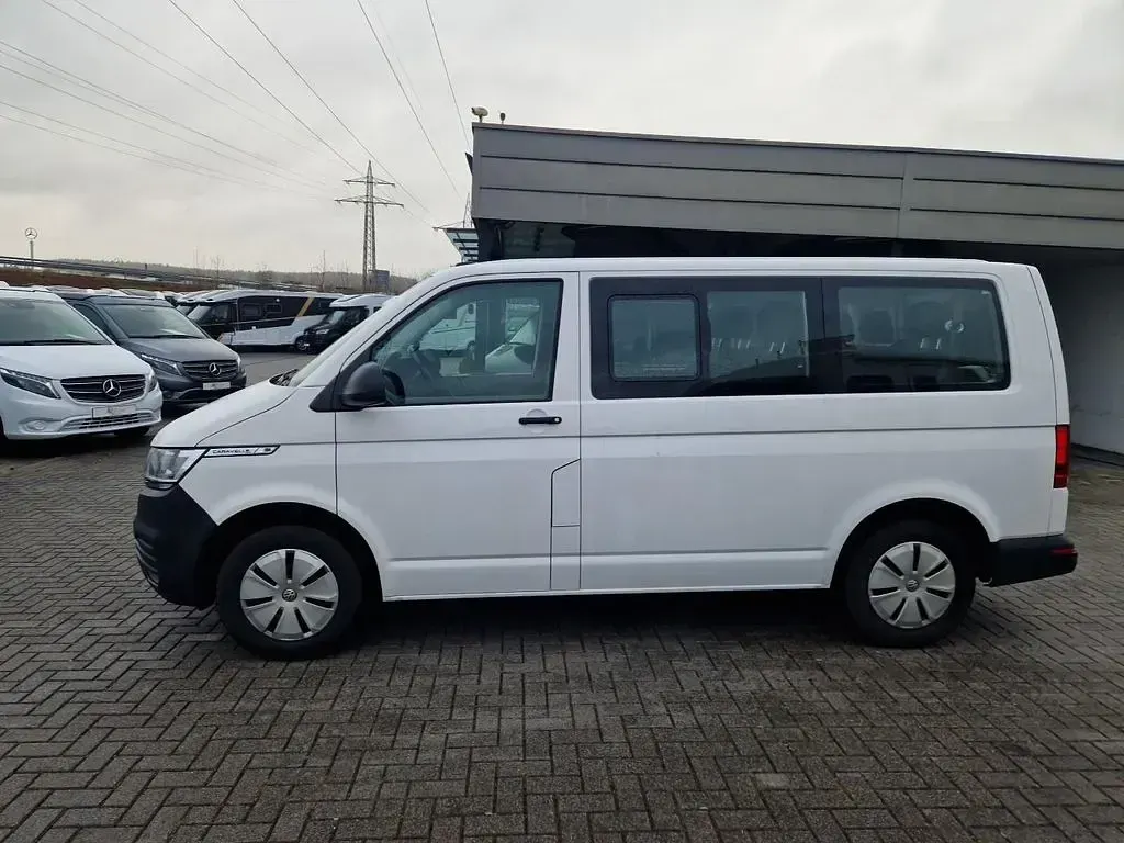 Gebraucht VW Caravelle 110 PS (80 kW) 2021 Candyweiß Van