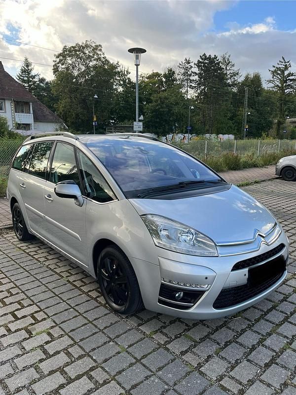 Grau Gebraucht 2011 Citroën C4 Picasso Van / Kleinbus | 2.000 € (Superpreis) - Bild 1/4