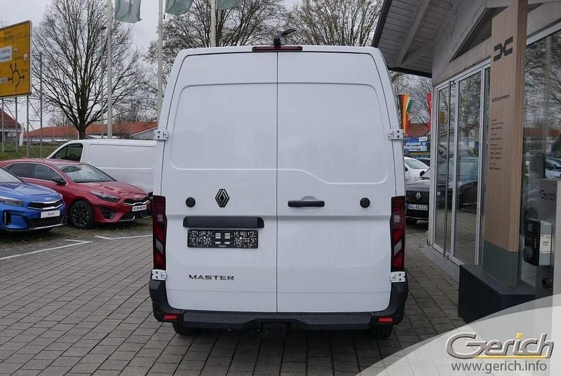 Gebraucht Renault Master Komfort 150 PS (110 kW) 2023 Mineralweiß Van / Kleinbus