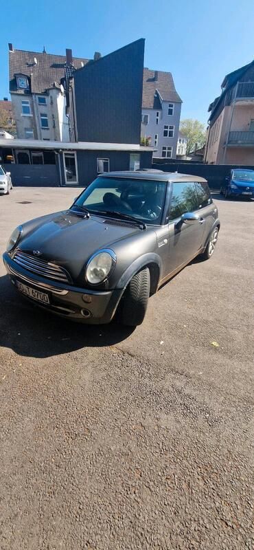Andere außenfarben Gebraucht 2005 Mini Cooper Kleinwagen | 2.200 € (Superpreis) - Bild 1/4