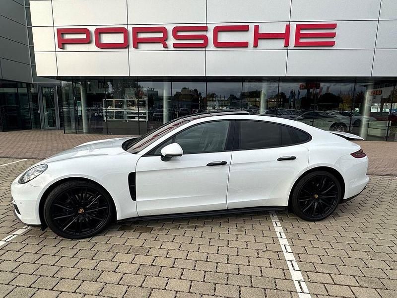 Gebraucht Porsche Panamera 4 330 PS (242 kW) 2018 Weiß Limousine