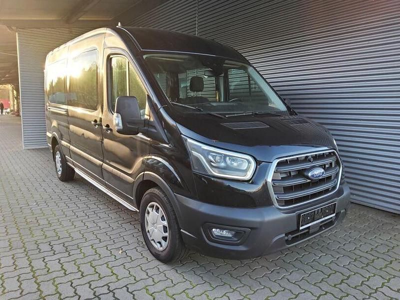 Gebraucht Ford Transit Trend 170 PS (125 kW) 2021 Schwarz Kombi