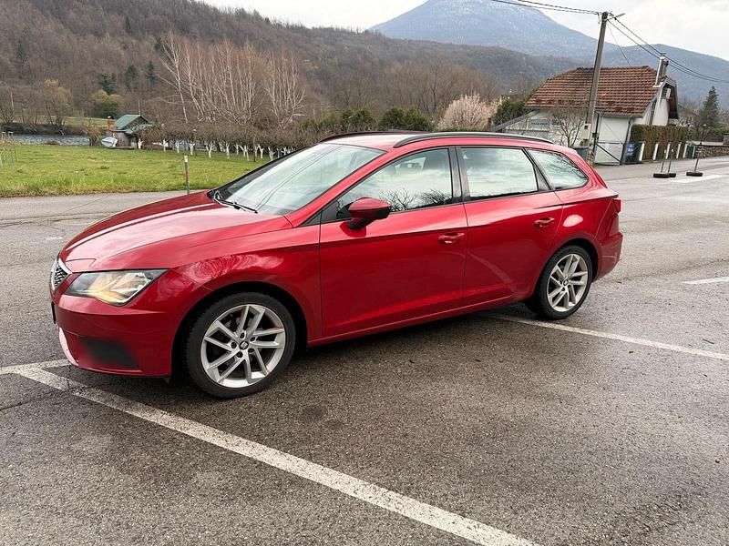 Second-hand Seat Leon 116 CP (85 kW) 2017 Roșu Berlinǎ