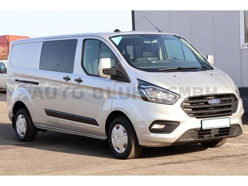 Gebraucht Ford Transit 131 PS (96 kW) 2021 Polarsilber (metallic) Van