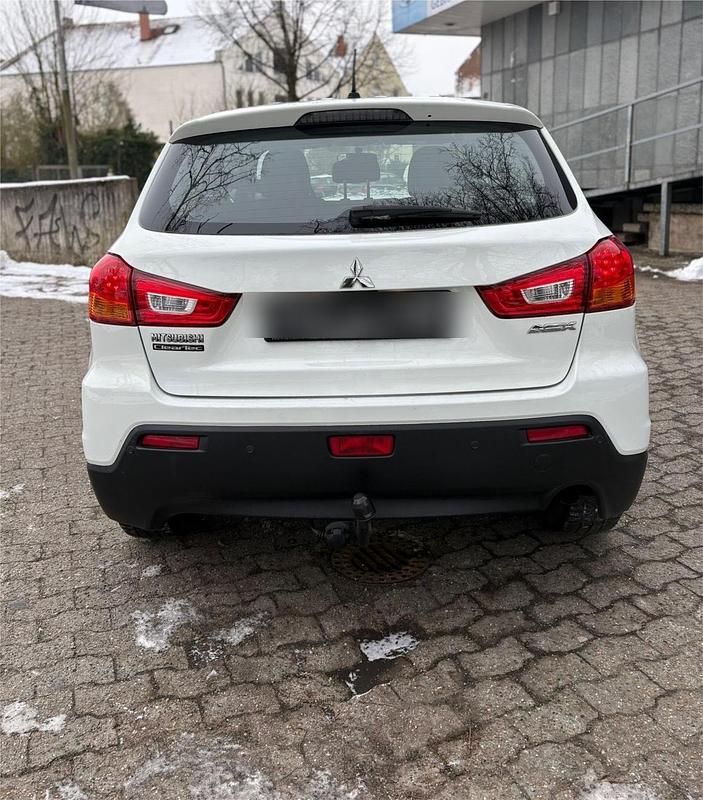Gebraucht Mitsubishi ASX 150 PS (110 kW) 2010 Weiß SUV