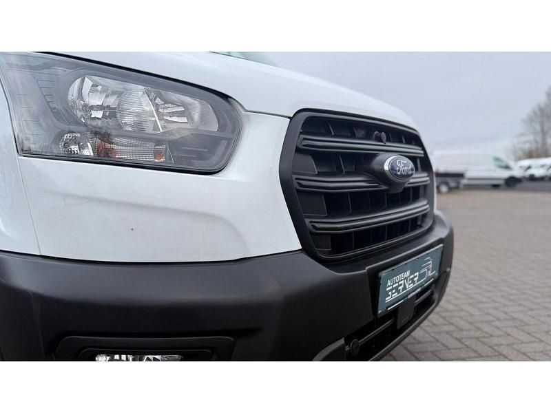Gebraucht Ford Transit Trend 131 PS (96 kW) 2023 Frostweiß Limousine