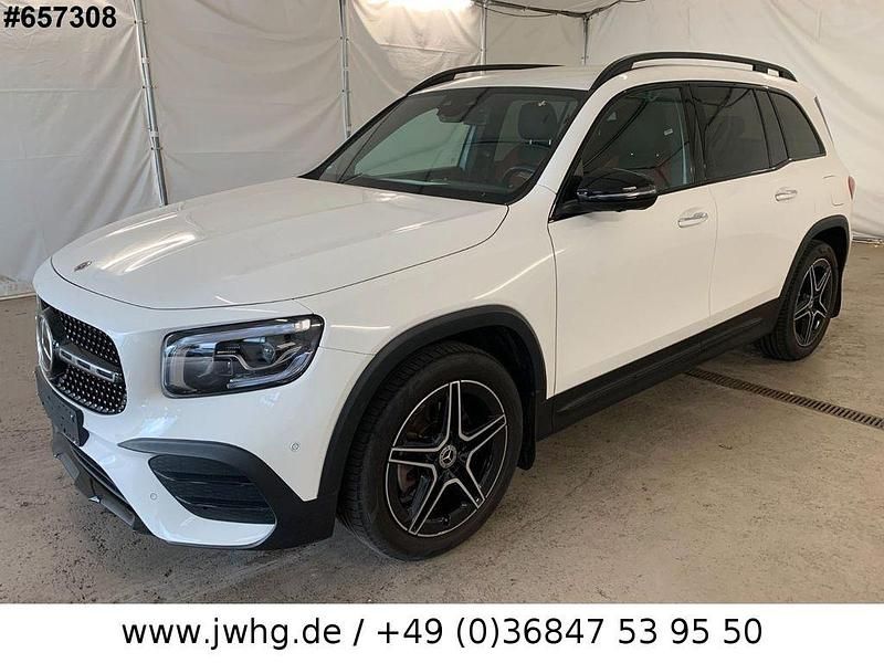 Weiß Gebraucht 2021 Mercedes GLB220 AMG line SUV | 38.950 € (Guter Preis) - Bild 1/4