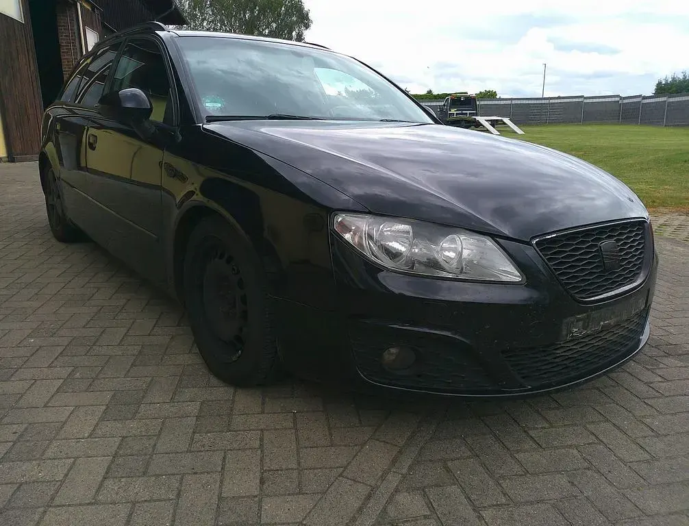 Gebraucht Seat Exeo Reference 143 PS (105 kW) 2010 Kombi