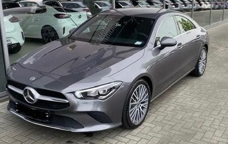 Gebraucht Mercedes CLA180 Progressive 116 PS (85 kW) 2019 Grau Limousine