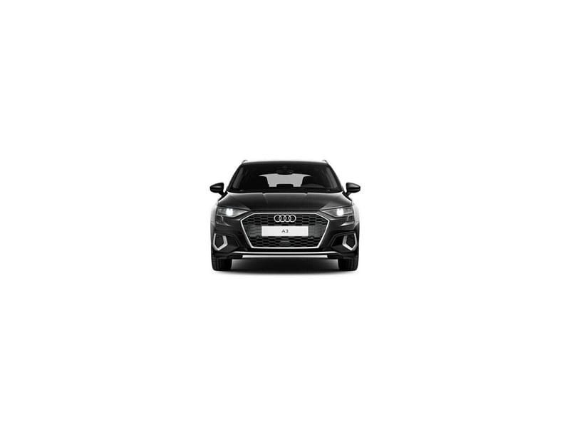 Second-hand Audi A3 Advanced 116 CP (85 kW) 2023 Negru Berlinǎ