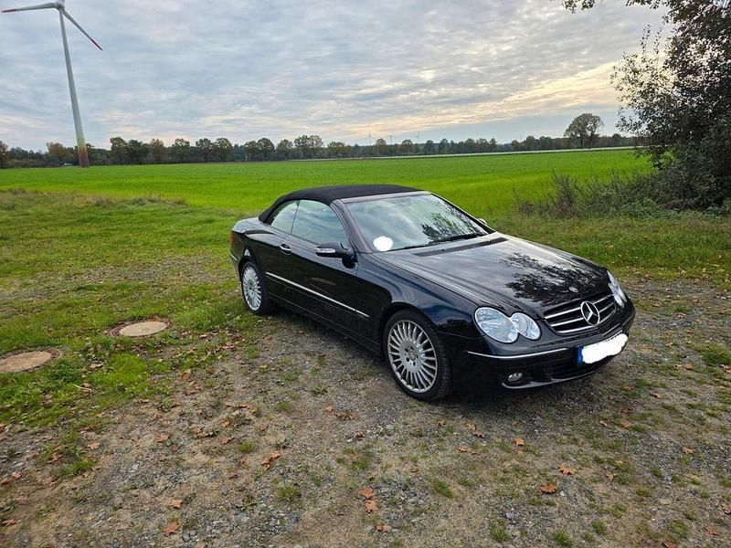 Schwarz Gebraucht 2007 Mercedes CLK280 Avantgarde Cabrio | 13.990 € (Teuer) - Bild 1/4