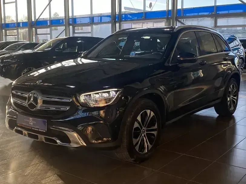 Gebraucht Mercedes GLC300 Exclusive 245 PS (180 kW) 2022 Schwarz SUV