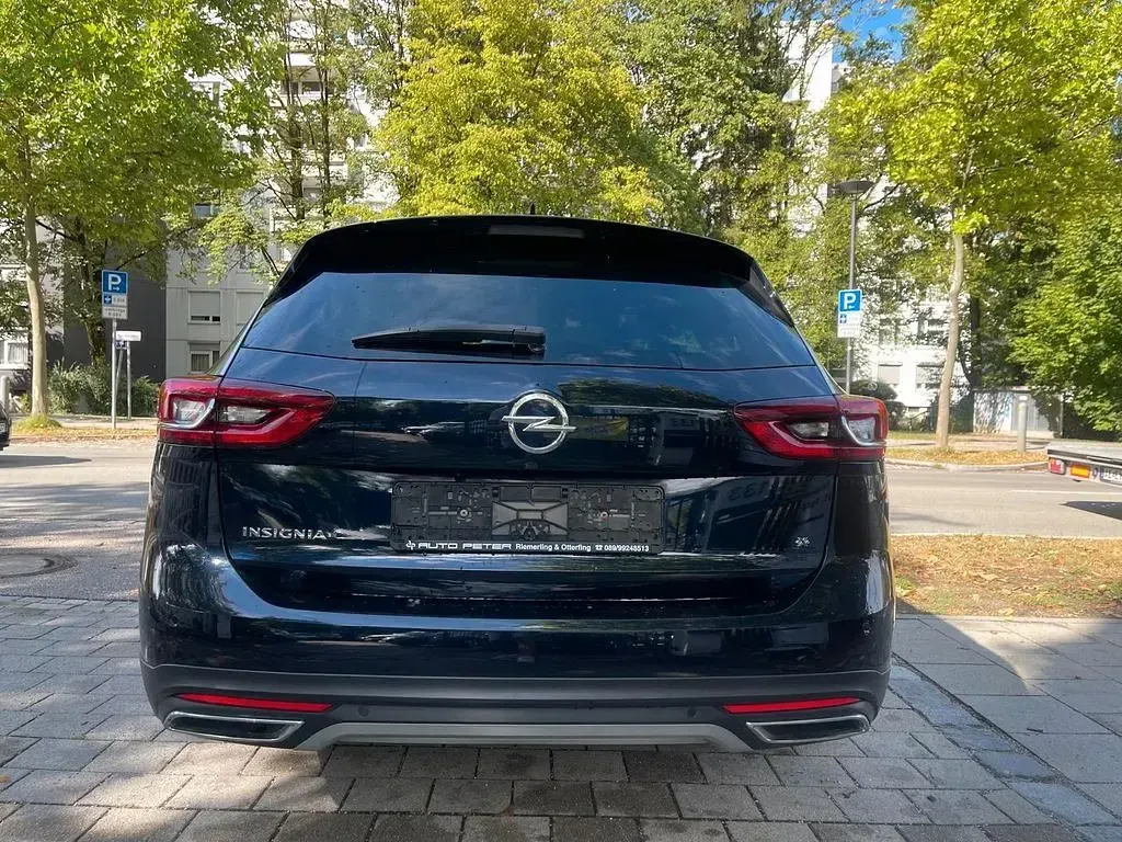 Gebraucht Opel Insignia Country Tourer Basis 170 PS (125 kW) 2019 Blau Kombi