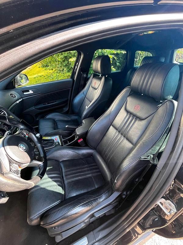 Second-hand Alfa Romeo 159 260 CP (191 kW) 2010 Negru Break