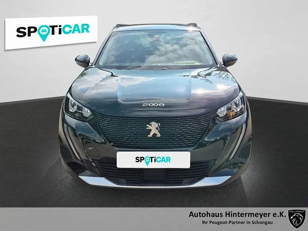 Gebraucht Peugeot e-2008 Allure 100 kW (136 PS) 2022 Schwarz SUV