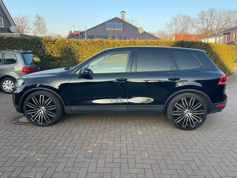 Gebraucht VW Touareg 204 PS (150 kW) 2016 Schwarz SUV