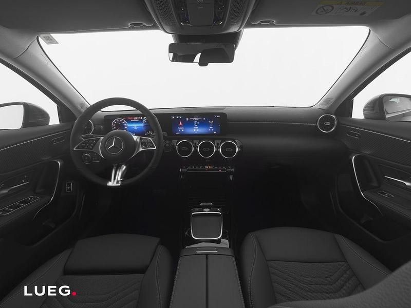 Gebraucht Mercedes A250 Progressive 218 PS (160 kW) 2025 Grau Limousine