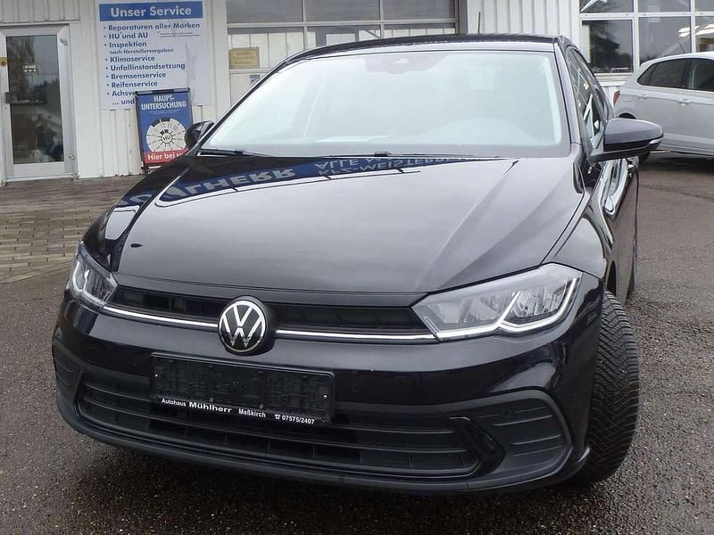 Deep black perleffekt Gebraucht 2024 VW Polo Move Kleinwagen | 15.870 € (Guter Preis) - Bild 1/4