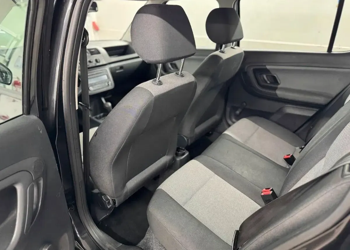 Brugt Skoda Fabia 60 HK (44 kW) 2011 Sort Hatchback