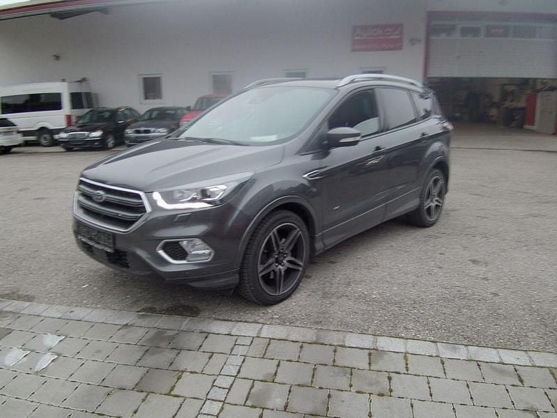 Grau Gebraucht 2019 Ford Kuga ST-Line SUV | 15.200 € (Fairer Preis) - Bild 1/4