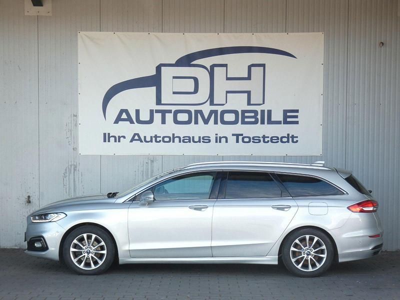 Silber Gebraucht 2020 Ford Mondeo Titanium Kombi | 8.990 € (Superpreis) - Bild 1/4