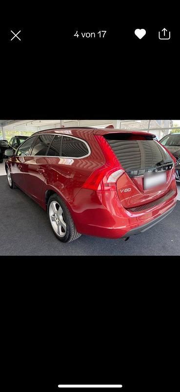 Gebraucht Volvo V60 163 PS (119 kW) 2011 Rot Kombi