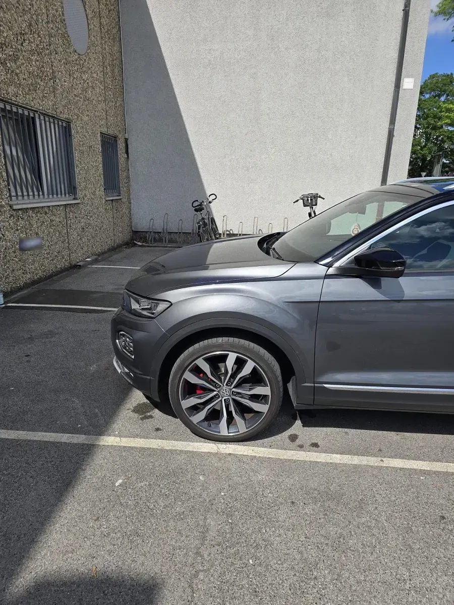 Gebraucht VW T-Roc 190 PS (139 kW) 2018 Grau SUV
