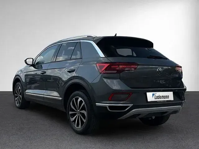 Gebraucht VW T-Roc Style 110 PS (80 kW) 2023 Indiumgrau SUV