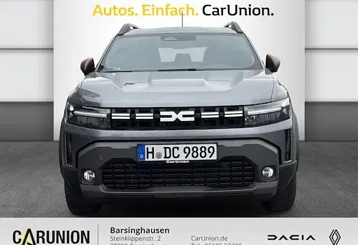 Używany Dacia Duster Extreme 131 KM (96 kW) 2025 Szary Sedan/Limuzyna