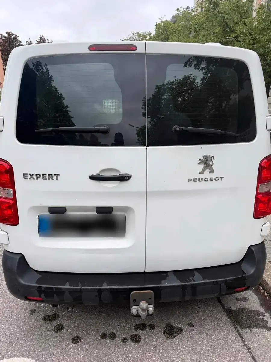 Używany Peugeot Expert 115 KM (84 kW) 2017 Biały Van