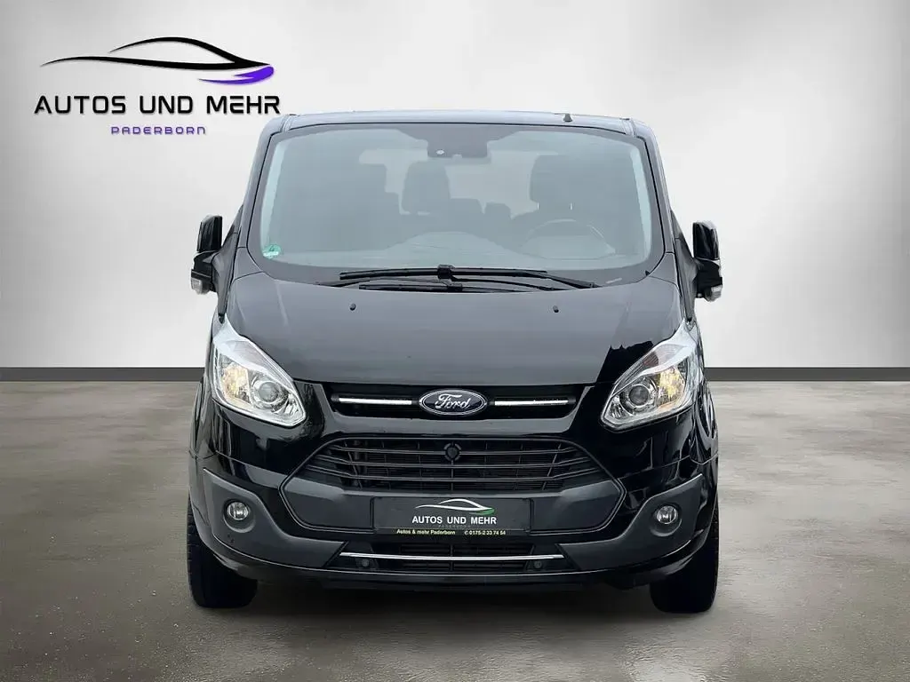 Używany Ford Transit Titanium 170 KM (125 kW) 2016 Czarny Minivan