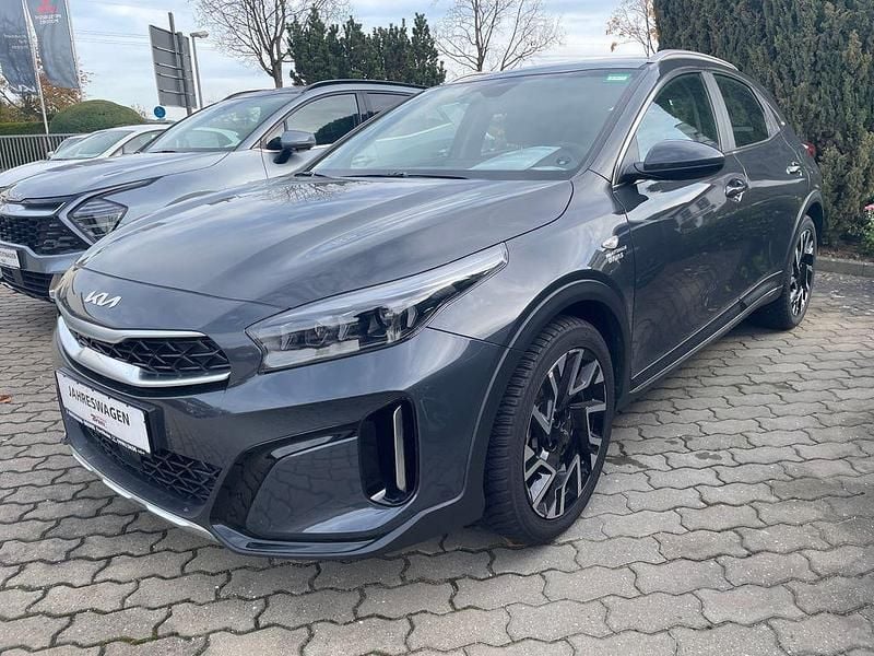 Grau Gebraucht 2025 Kia XCeed Vision SUV | 22.990 € (Superpreis) - Bild 1/4
