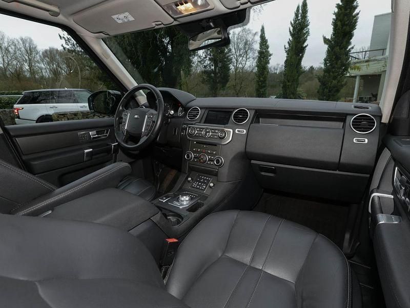 Gebraucht Land Rover Discovery 4 HSE 211 PS (155 kW) 2015 Grün SUV