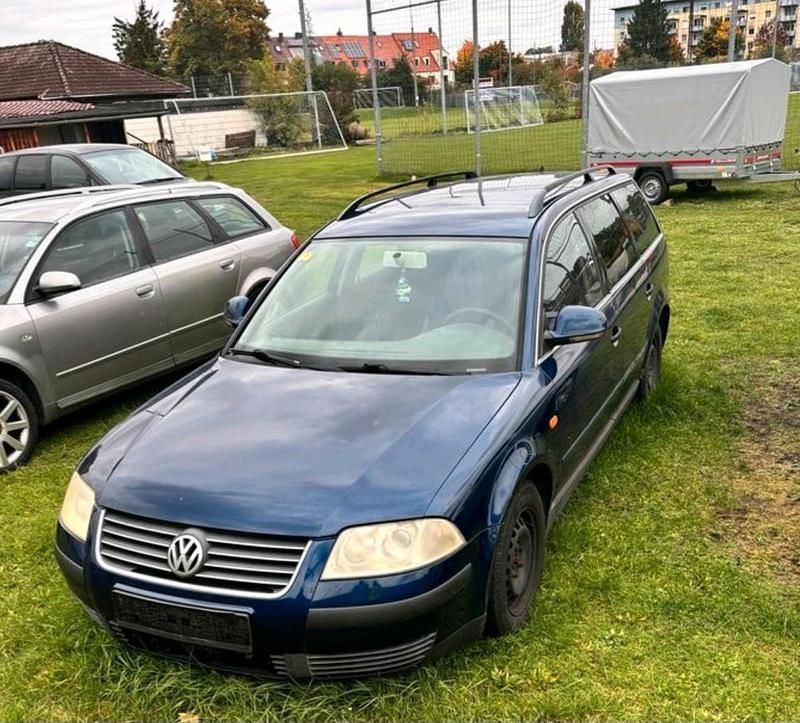 Gebraucht 2004 VW Passat Kombi | 450 € - Bild 1/2
