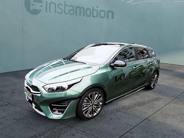 Gebraucht Kia Ceed GT-Line 140 PS (102 kW) 2024 Grün Kleinwagen