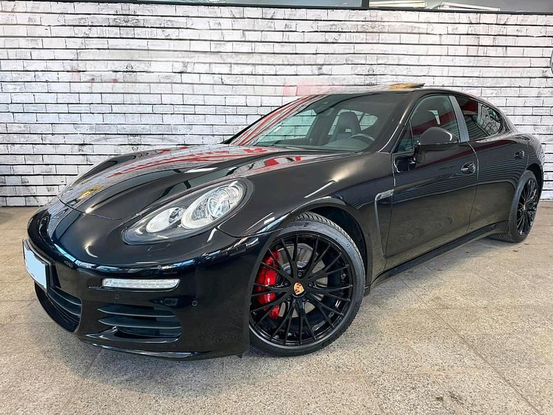 Schwarz Gebraucht 2016 Porsche Panamera Edition Limousine | 41.500 € - Bild 1/4
