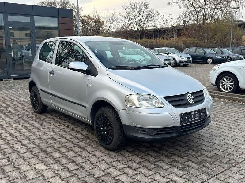 Gebraucht VW Fox 69 PS (50 kW) 2005 Silber Kleinwagen