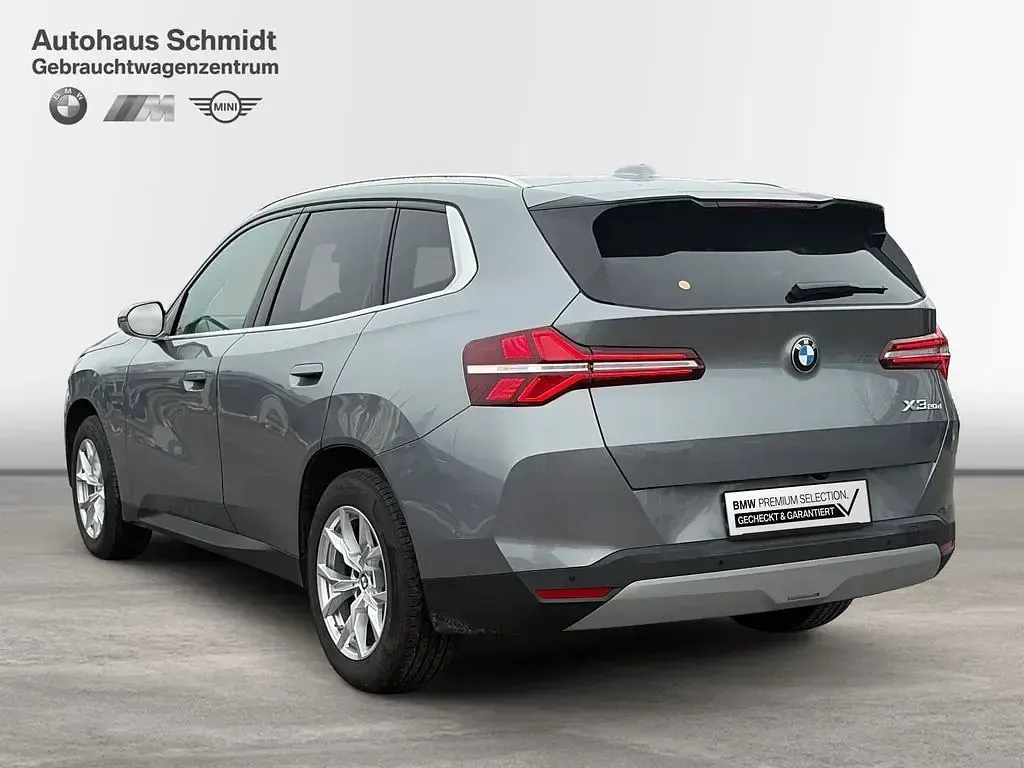 Gebraucht BMW X3 Sport Line 197 PS (144 kW) 2024 Skyscraper grau SUV