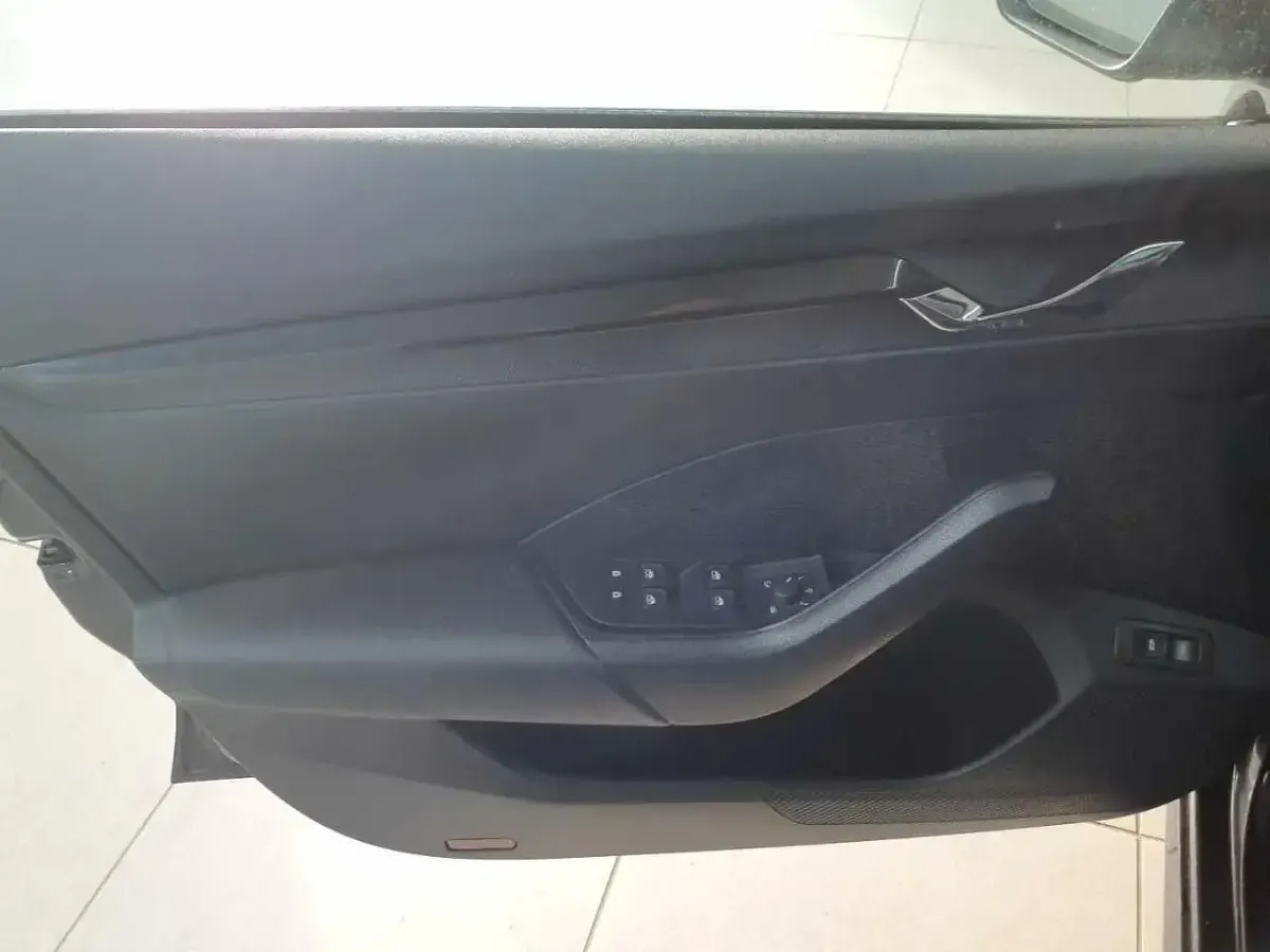 Gebraucht Skoda Octavia Ambition 150 PS (110 kW) 2020 Schwarz Kombi