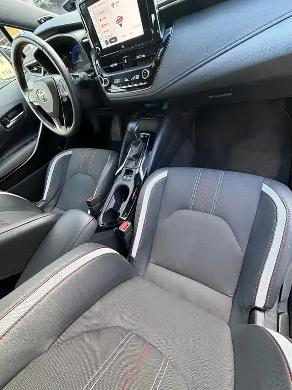 Second-hand Toyota GR86 184 CP (135 kW) 2022 Alb Coupe